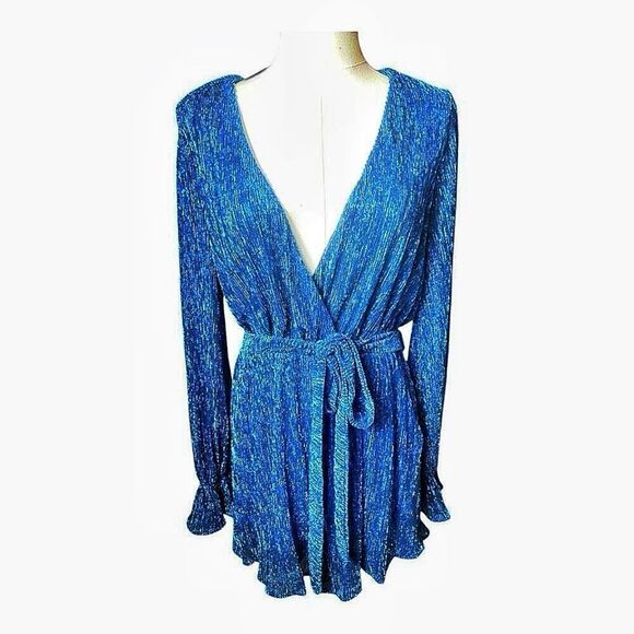 Lulu’s Blue Metallic Shimmer Dress Size Medium Fairycore Feminine EUC - Picture 1 of 5
